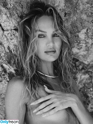 Candice Swanepoel / candiceswanepoel nude photo #0635