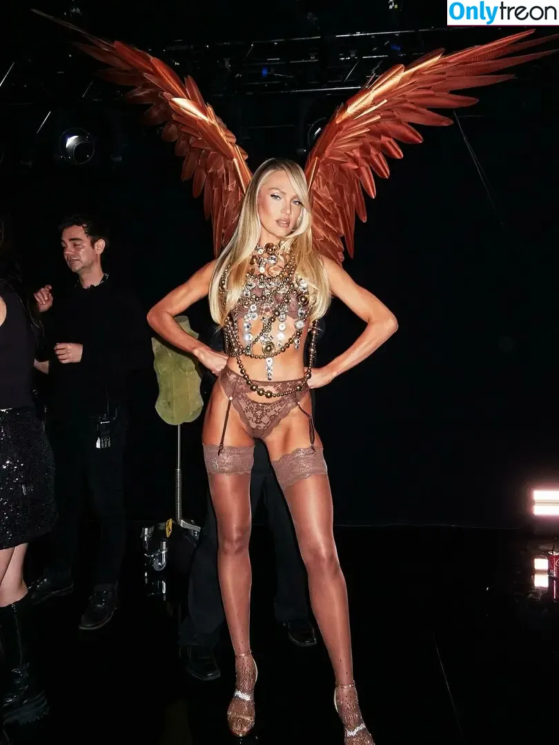 Candice Swanepoel nude photo #0653 (candiceswanepoel)