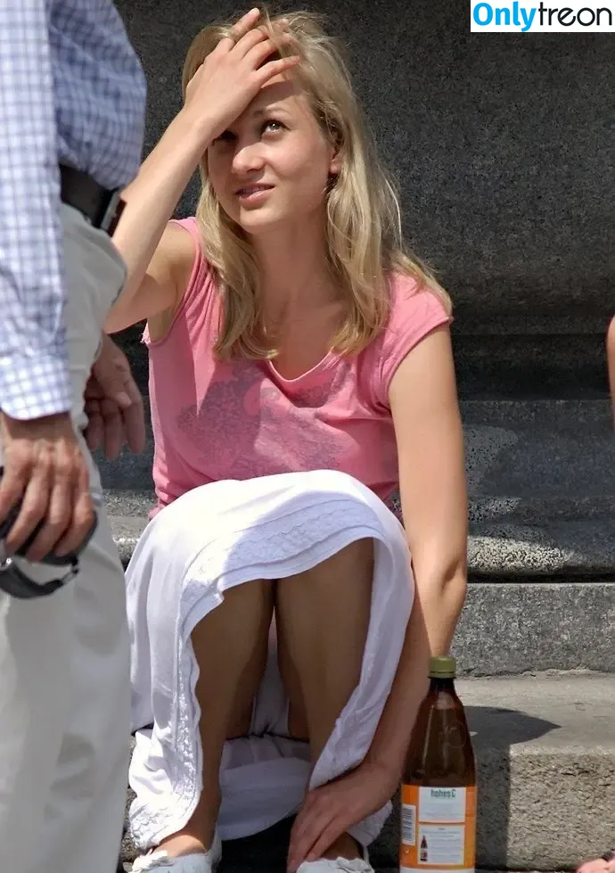 Candids голая photo #0153 (Candids)