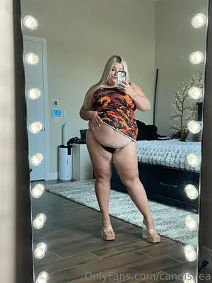 candishea / bbwcandishea nude photo #0030