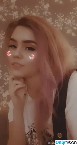  nude photo #0001