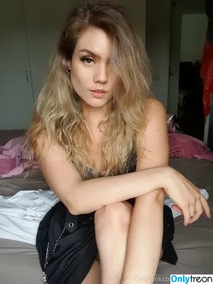  nude photo #0030