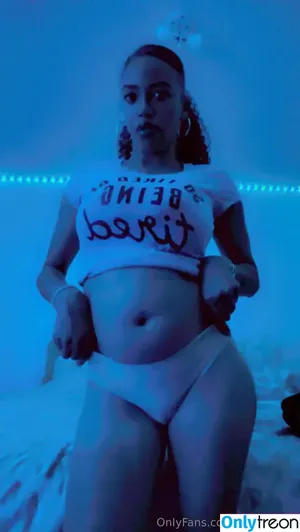  nude photo #0009