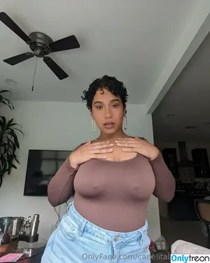  nude photo #0009