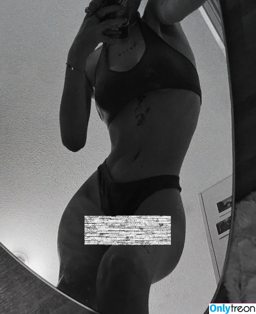 Cap0nce Capxnce nude photo #0013 (cap0nce)