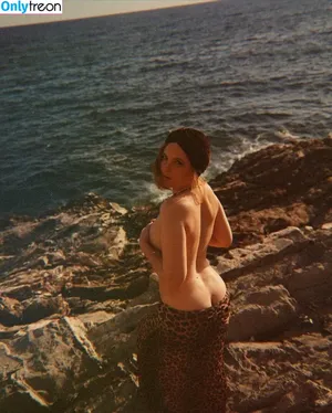  nude photo #0008