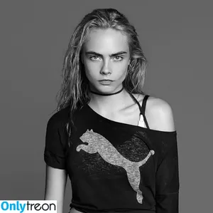 Cara Delevingne / caradelevingne / jeff__sacks nude photo #1643