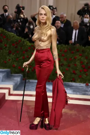 Cara Delevingne / caradelevingne / jeff__sacks nude photo #1688