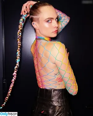 Cara Delevingne / CaraDelevingne nude photo #1713