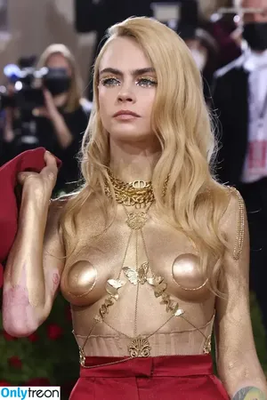 Cara Delevingne / CaraDelevingne nude photo #1729