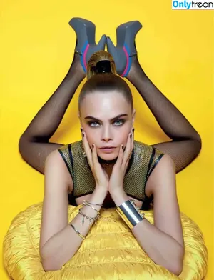 Cara Delevingne / caradelevingne фото голая #1811