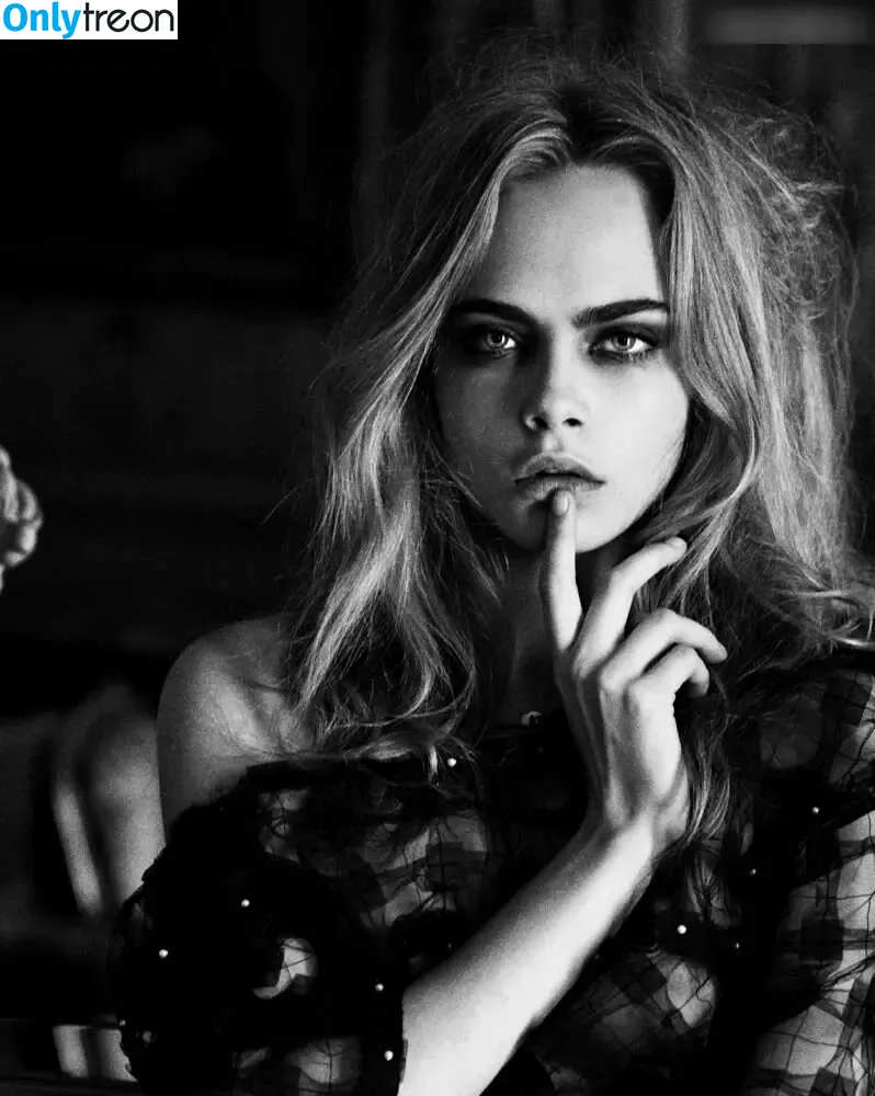 Cara Delevingne nude photo #1728 (caradelevingne / jeff__sacks)