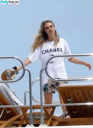 Cara Delevingne / caradelevingne фото голая #2181