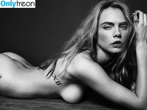 Cara Delevingne / caradelevingne nude photo #2637