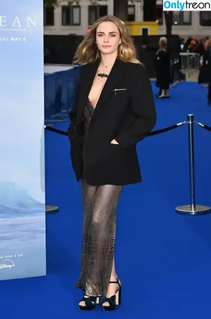 Cara Delevingne / caradelevingne фото голая #2735