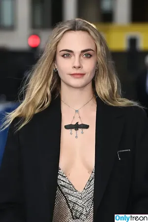 Cara Delevingne / caradelevingne фото голая #2739