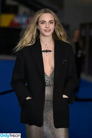 Cara Delevingne / caradelevingne фото голая #2744