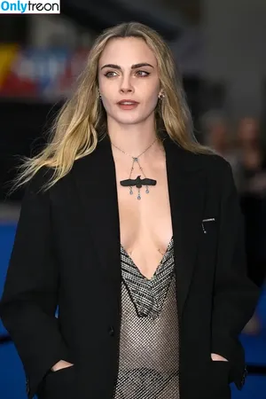 Cara Delevingne / caradelevingne фото голая #2745
