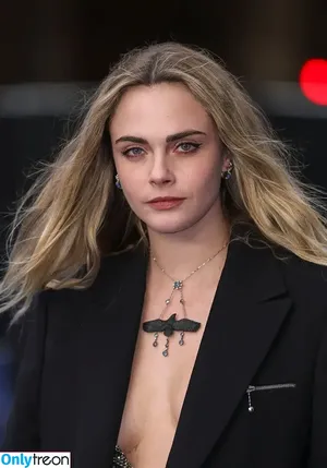 Cara Delevingne / caradelevingne фото голая #2749