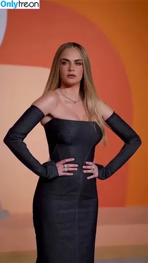 Cara Delevingne / caradelevingne фото голая #2762