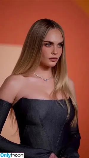 Cara Delevingne / caradelevingne фото голая #2771