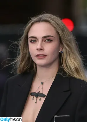 Cara Delevingne / caradelevingne фото голая #2774