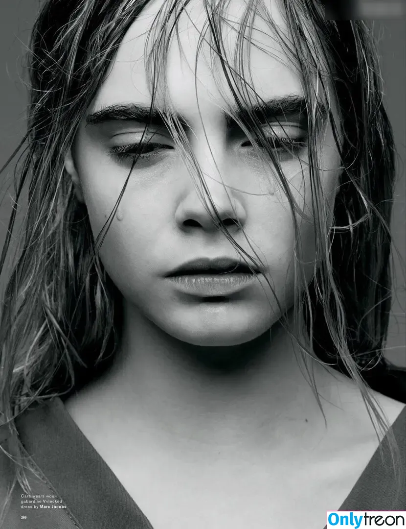 Cara Delevingne голая photo #2281 (caradelevingne)