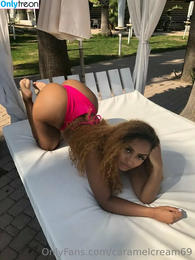 caramelcream69 nude photo #0003 (Itsjustcq / chrissyq_official)