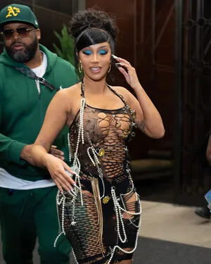 Cardi B / iamcardib nude photo #0304