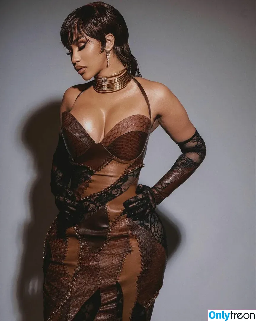 Cardi B голая photo #0093 (iamcardib)