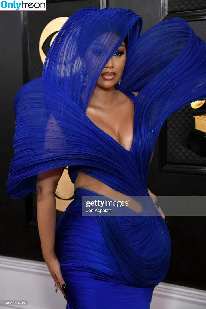 Cardi B голая photo #0096 (iamcardib)