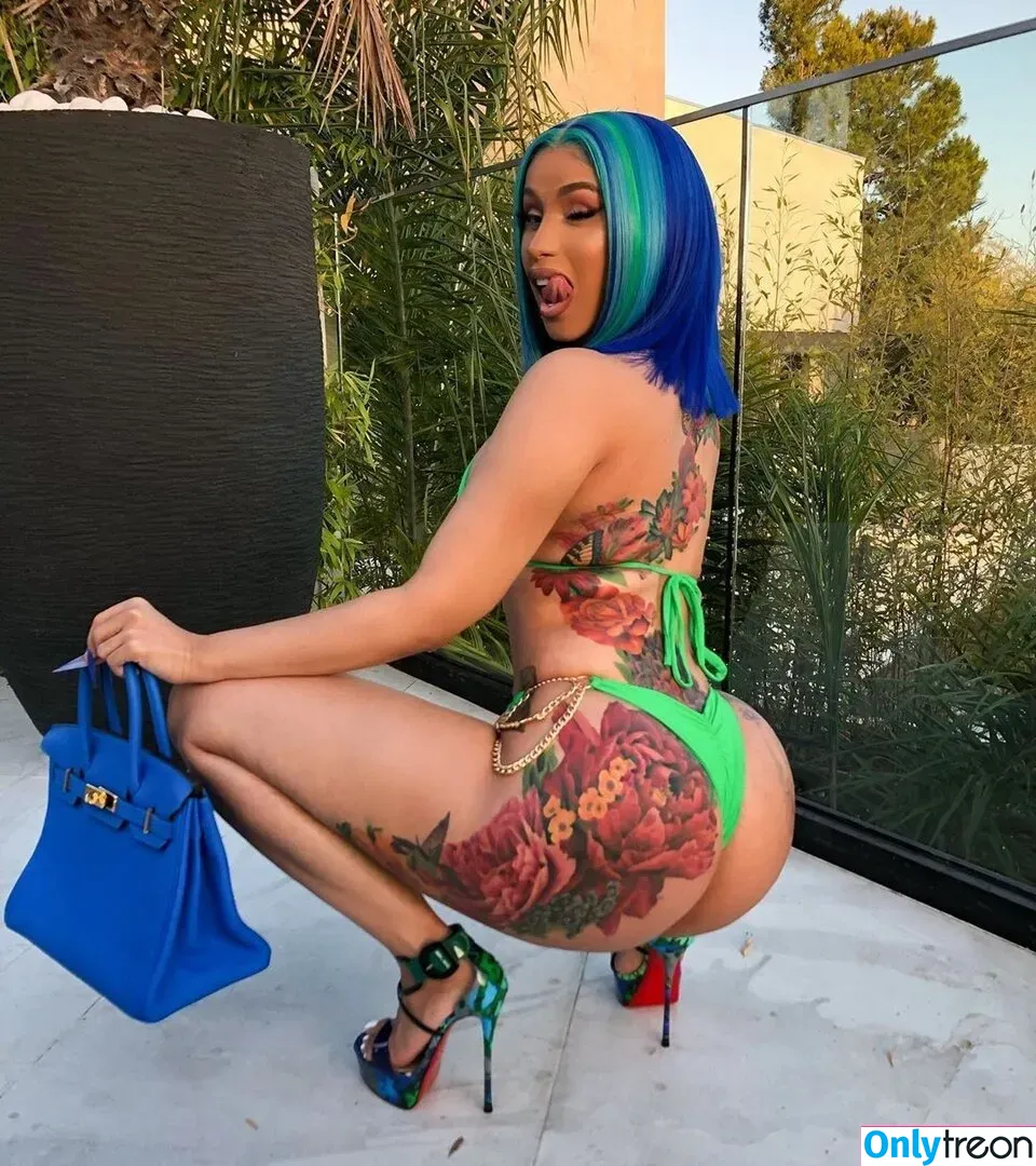 Cardi B голая photo #0131 (iamcardib)