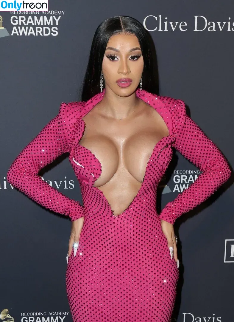 Cardi B голая photo #0136 (iamcardib)