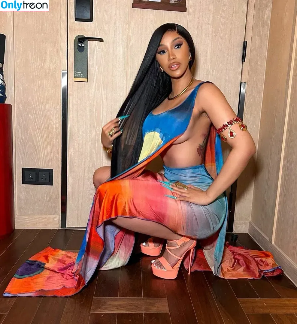 Cardi B голая photo #0144 (iamcardib)