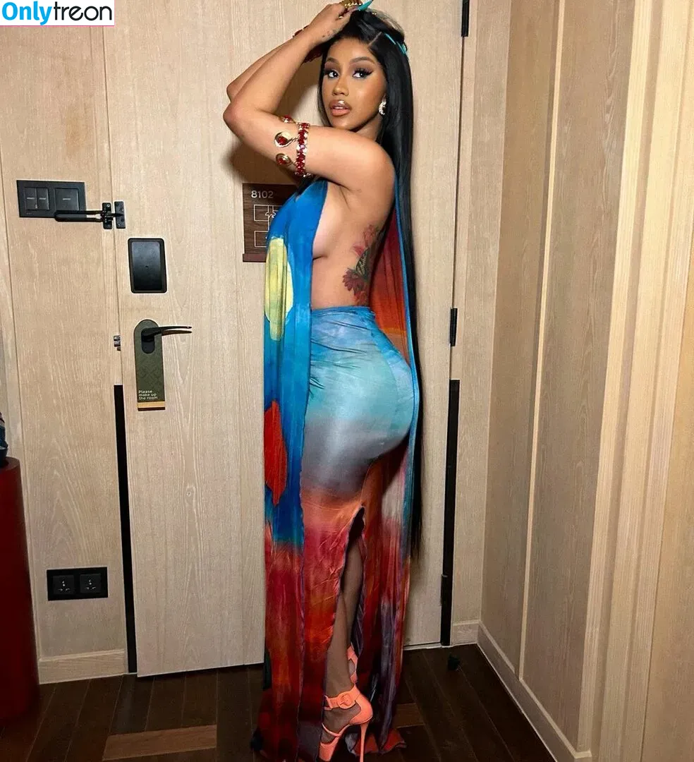 Cardi B голая photo #0145 (iamcardib)