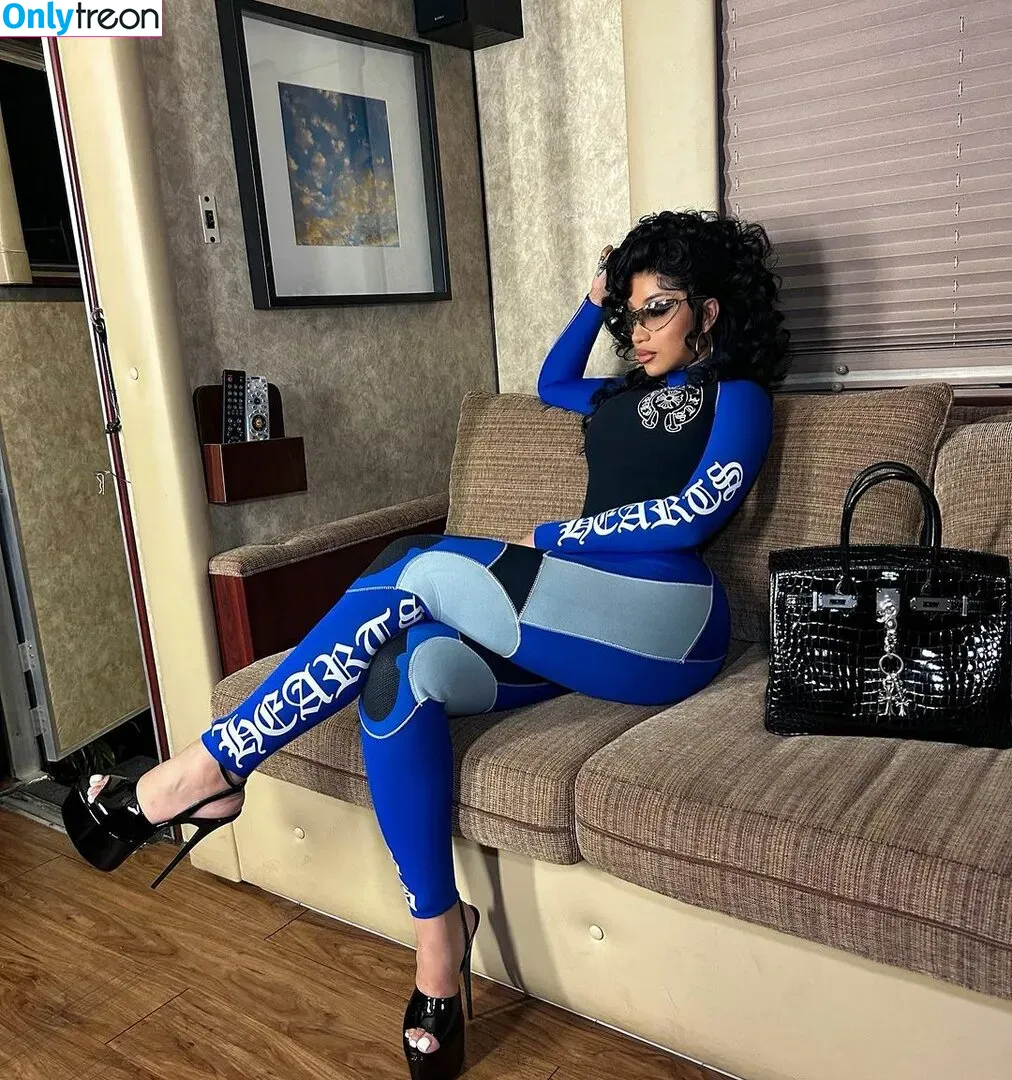 Cardi B голая photo #0241 (iamcardib)