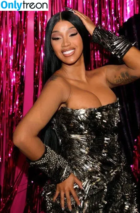 Cardi B голая photo #0259 (iamcardib)