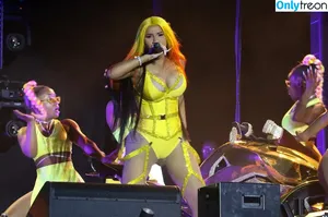 Cardi B / iamcardib nude photo #1038