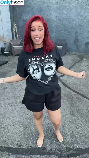 Cardi B / iamcardib nude photo #1173