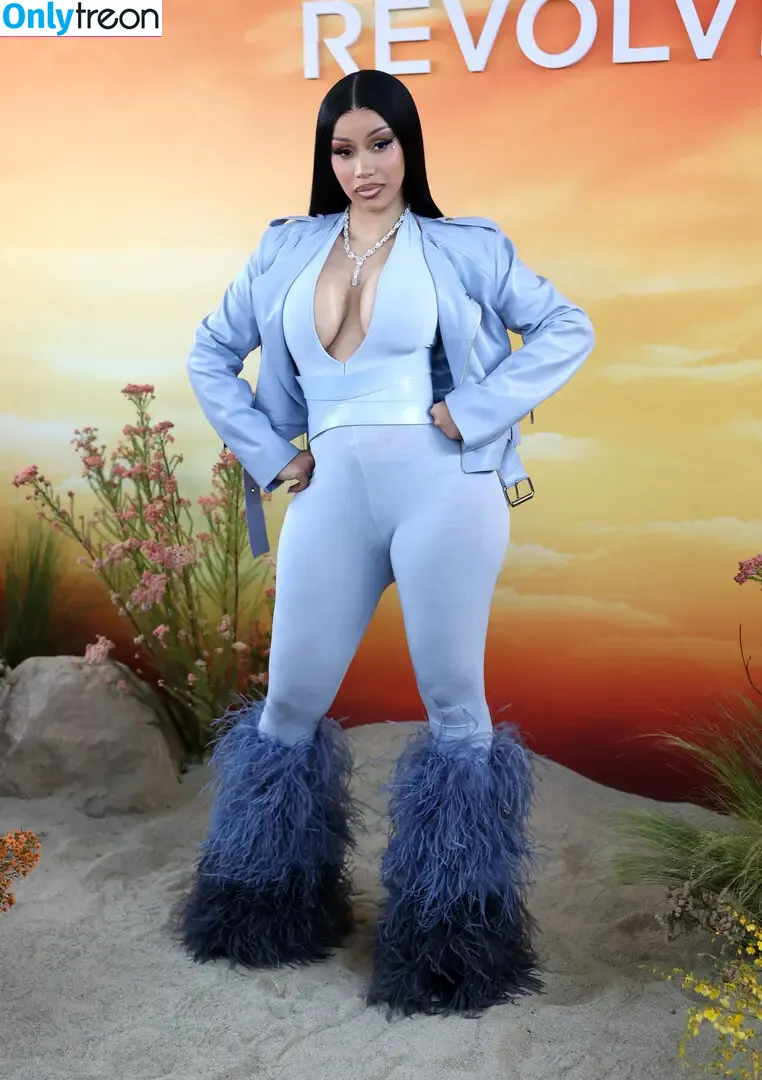 Cardi B nude photo #1013 (iamcardib)