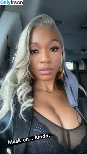  nude photo #0003