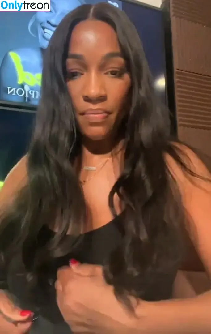 Cari Champion nude photo #0026 (Cari Champion)
