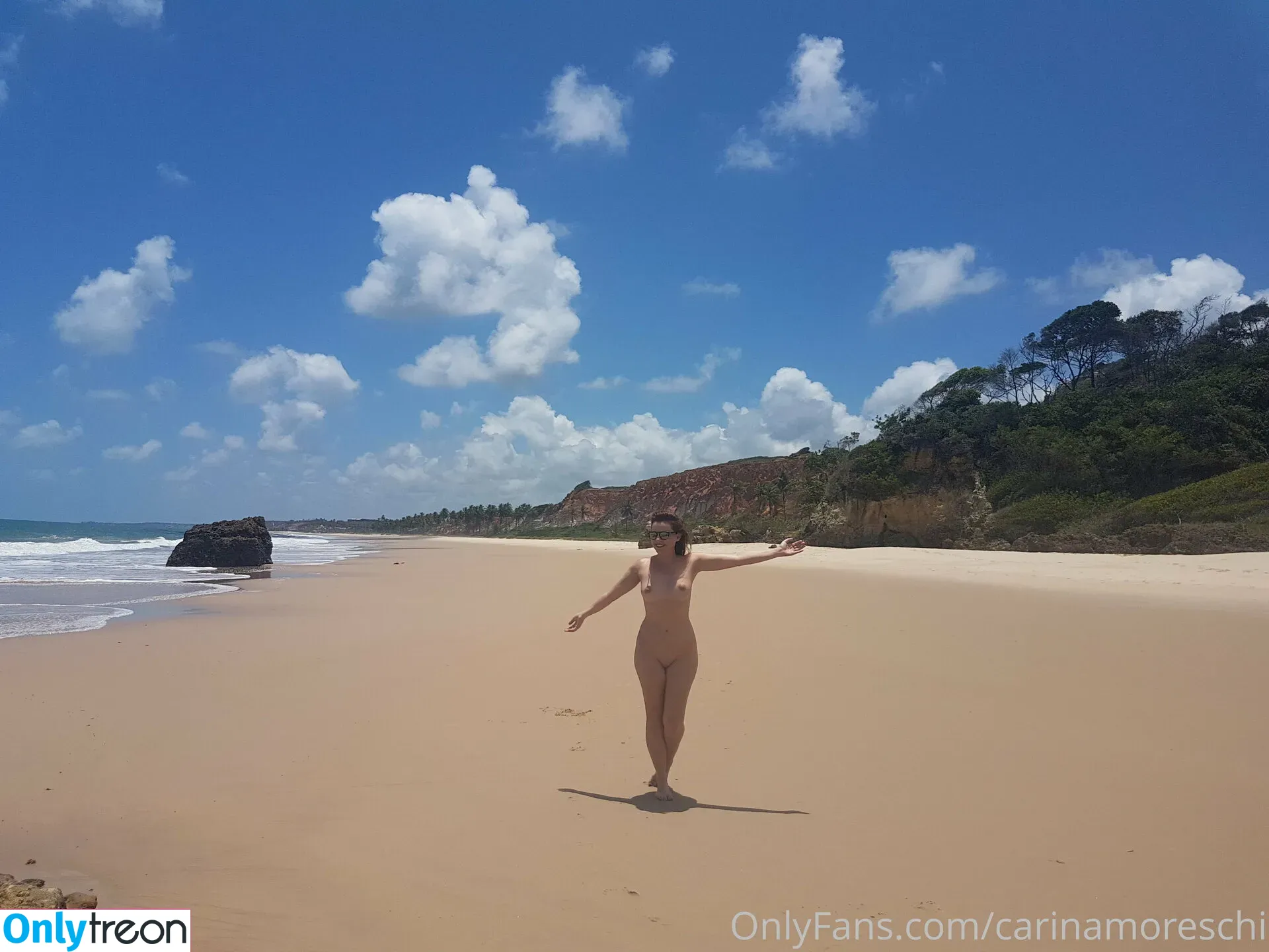 carinamoreschi nude photo #0286 (camoreschi)