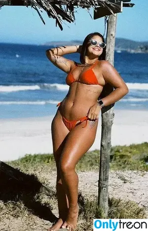 Carine Malheiros / carinemalheiros фото голая #0024