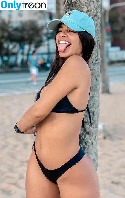 Carine Malheiros голая photo #0043 (carinemalheiros)