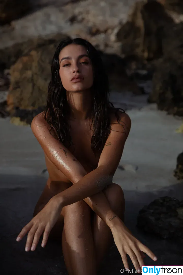 Carla Guetta Cohen nude photo #0002 (carla_guetta / carlaguetta)