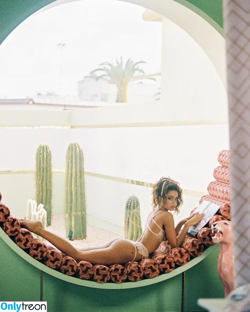 Carla Guetta Cohen nude photo #0207 (carla_guetta / carlaguetta)