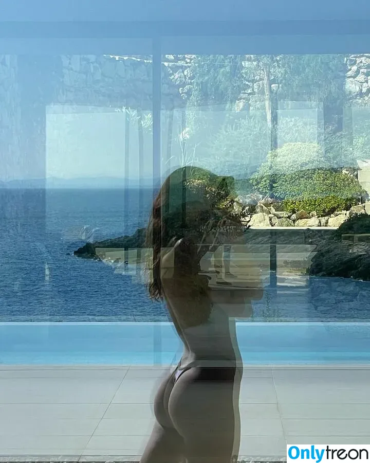 Carla Guetta Cohen nude photo #0421 (carla_guetta / carlaguetta)