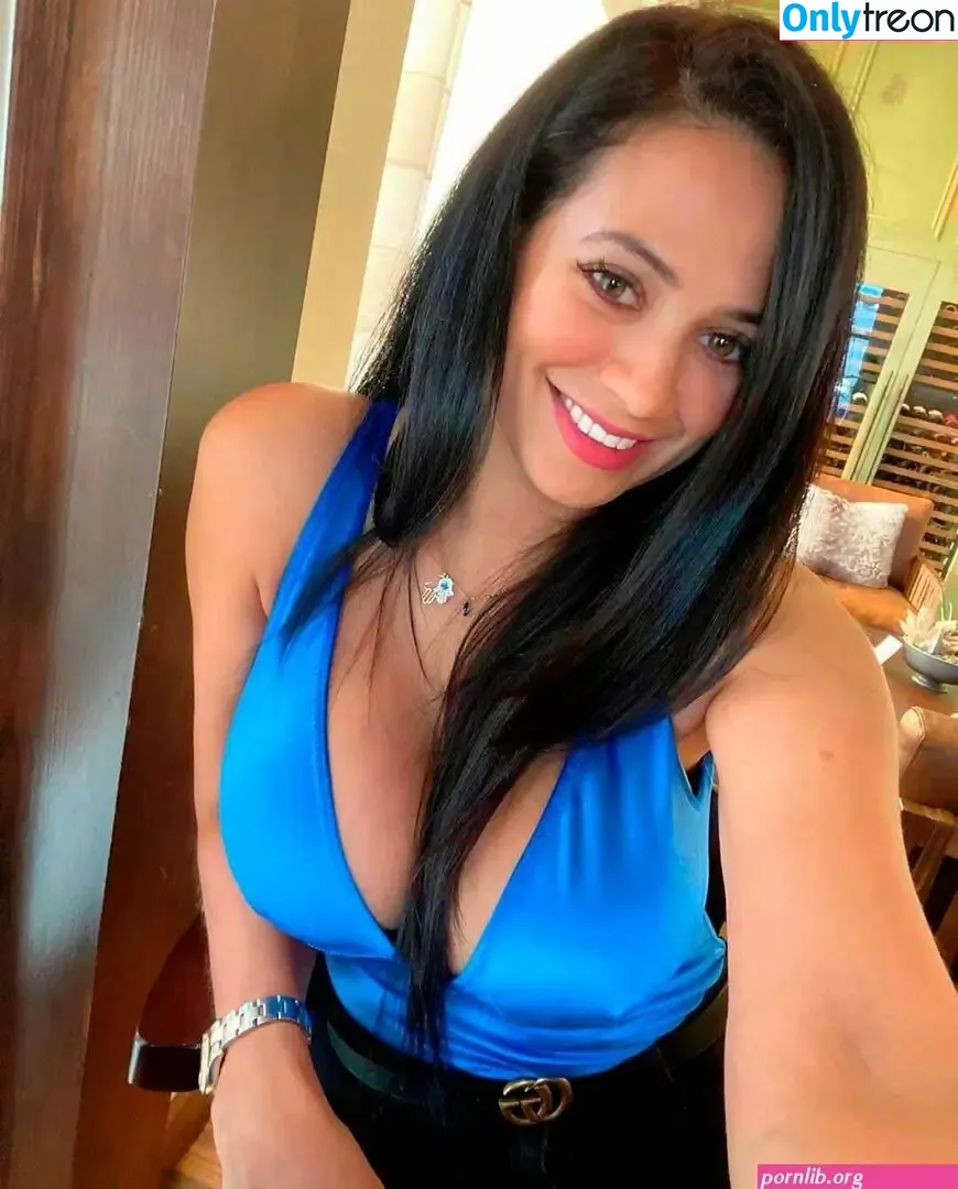 Carla Medrano nude photo #0025 (carlamedranoo)