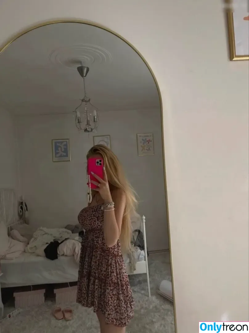 Carla Wiedbrauk голая photo #0045 (carlawiedbrauk)